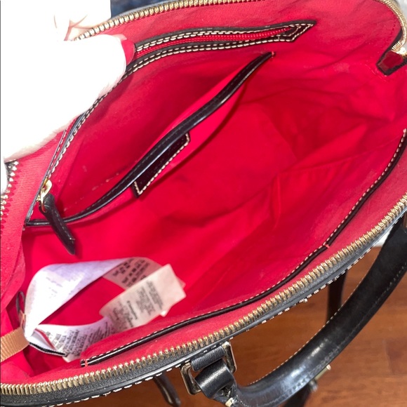 Disney Dooney & Bourke Black Embossed Leather Sketch Zip Satchel - Picture 6 of 8